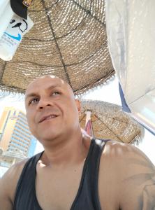 Chico busca chica en Málaga: 