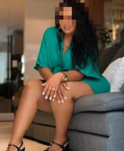 629280203: Chica busca chico en La Coruña