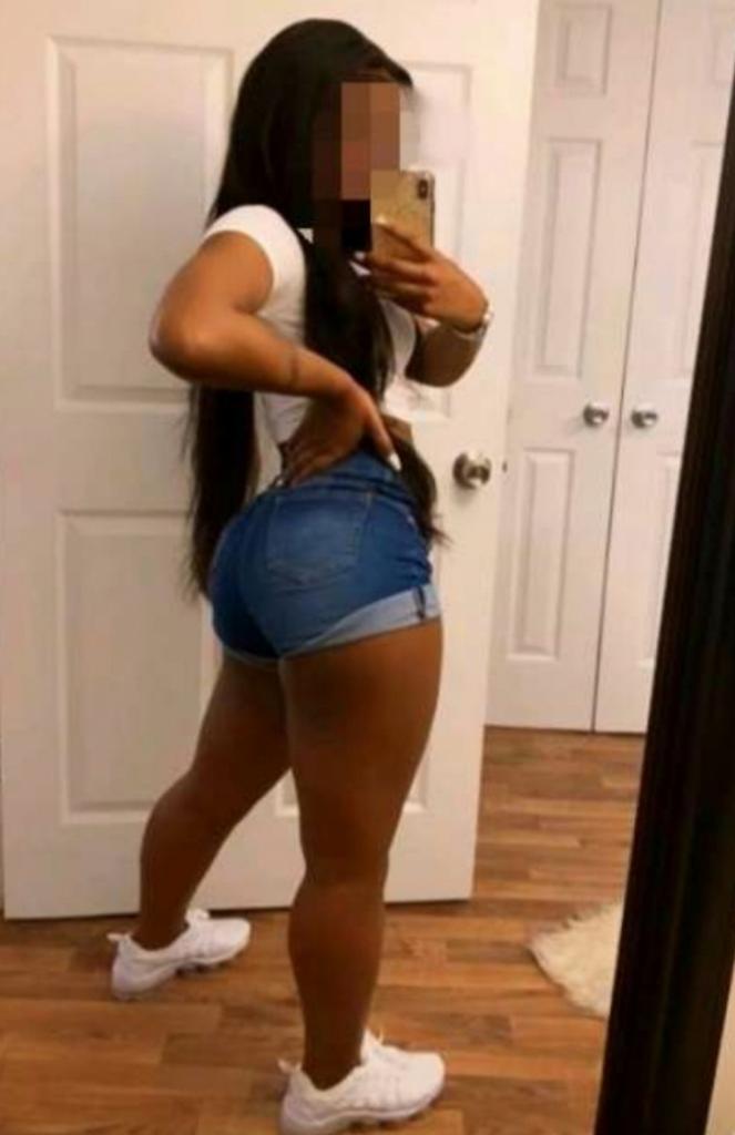 Chica busca chico en Barcelona: 