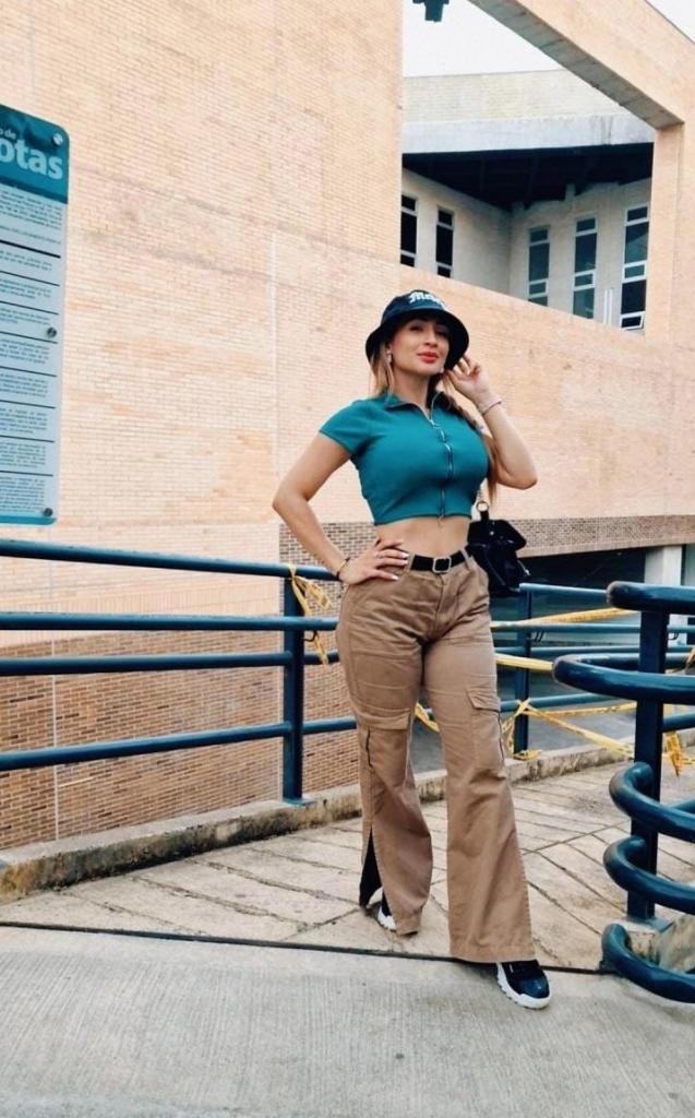 Chica busca chico en Barcelona: 