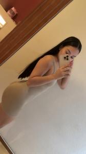 614735789: Chica busca chico en Navarra