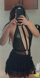 614584243: Chica busca chico en Granada