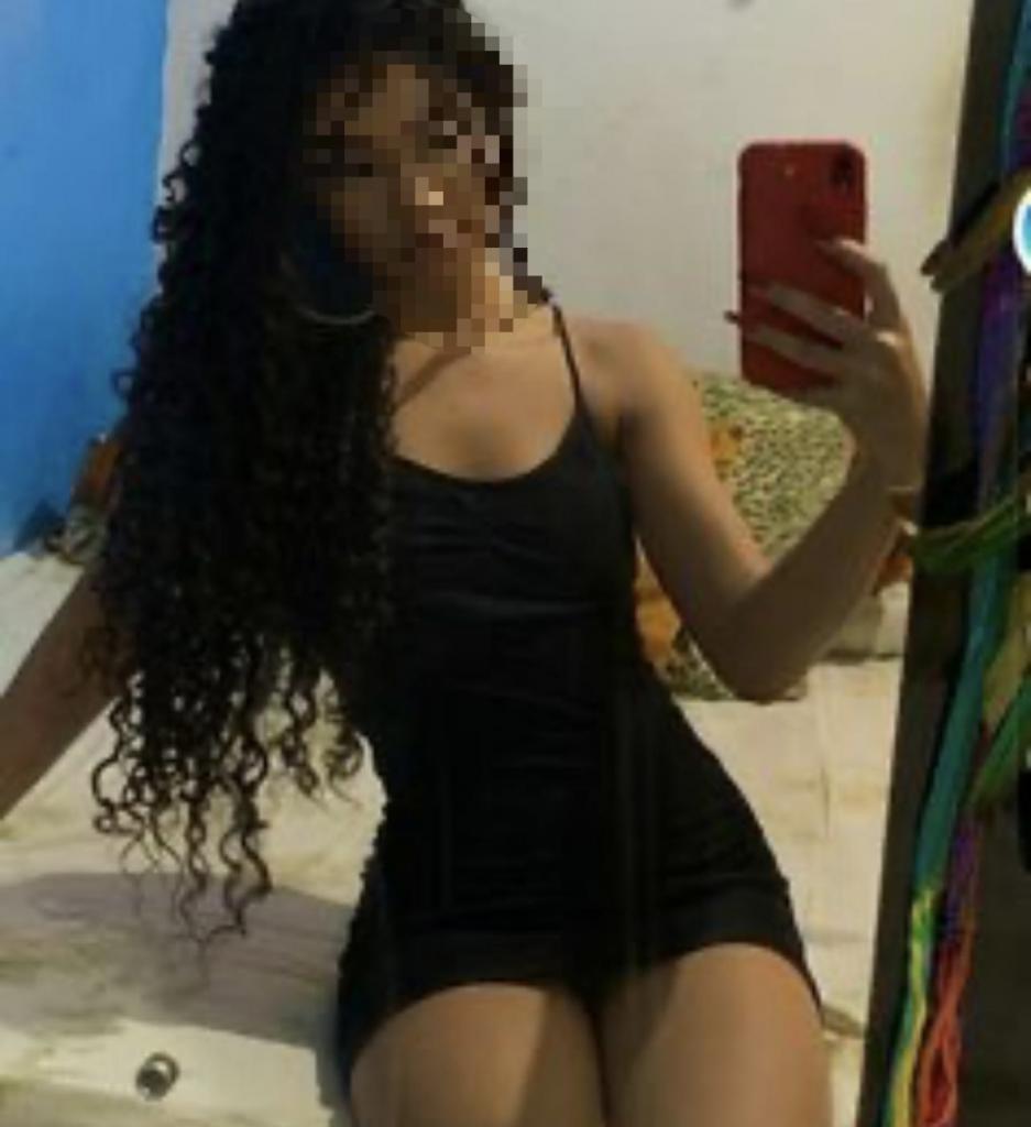 Chica busca chico en La Coruña: 