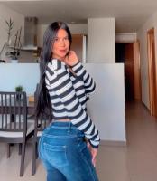 611340539: Chica busca chico en Madrid