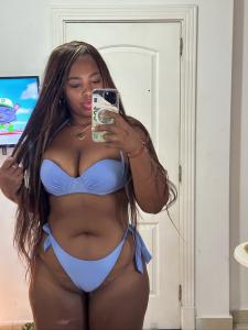 Chica busca chico en Tenerife: 