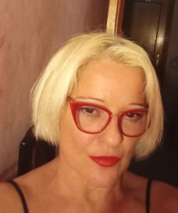 634748491: Chica busca chico en Valencia