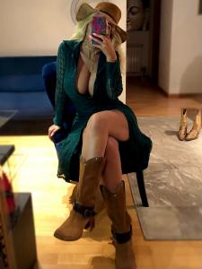 613888126: Chica busca chico en Madrid