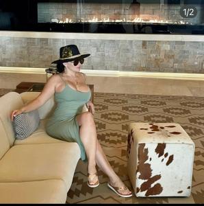 Chica busca chico en Ibiza: 