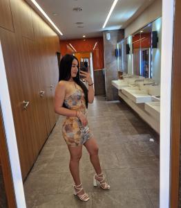 Chica busca chico en Sevilla: 