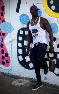 631189819: Chico busca chica en Madrid