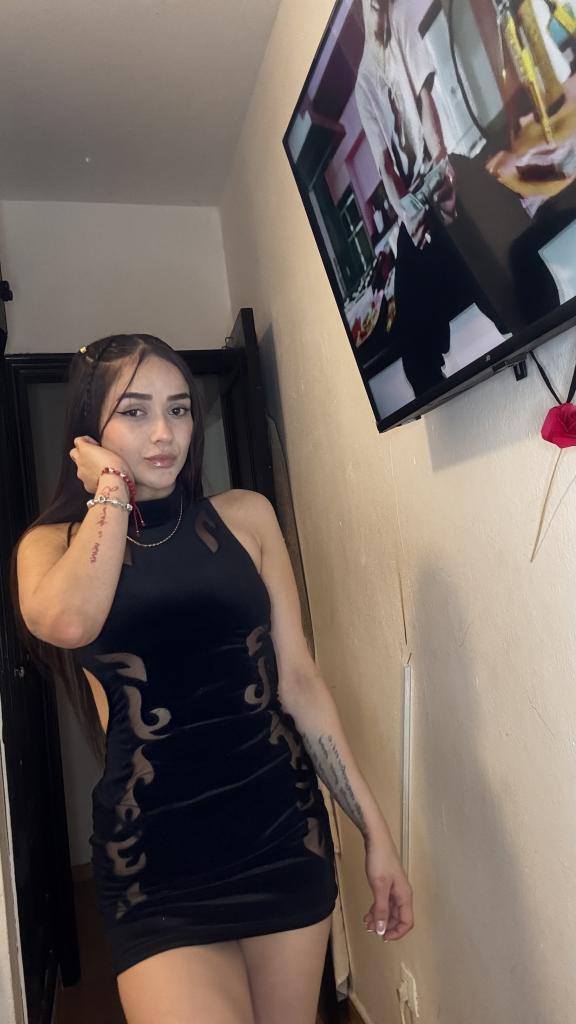 Chica busca chico en Ibiza: 