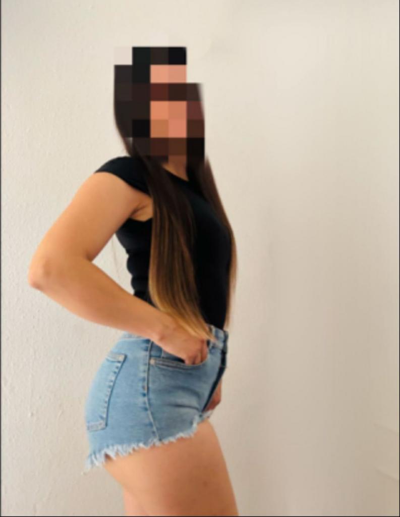 963803358: Chica busca chico en Valencia