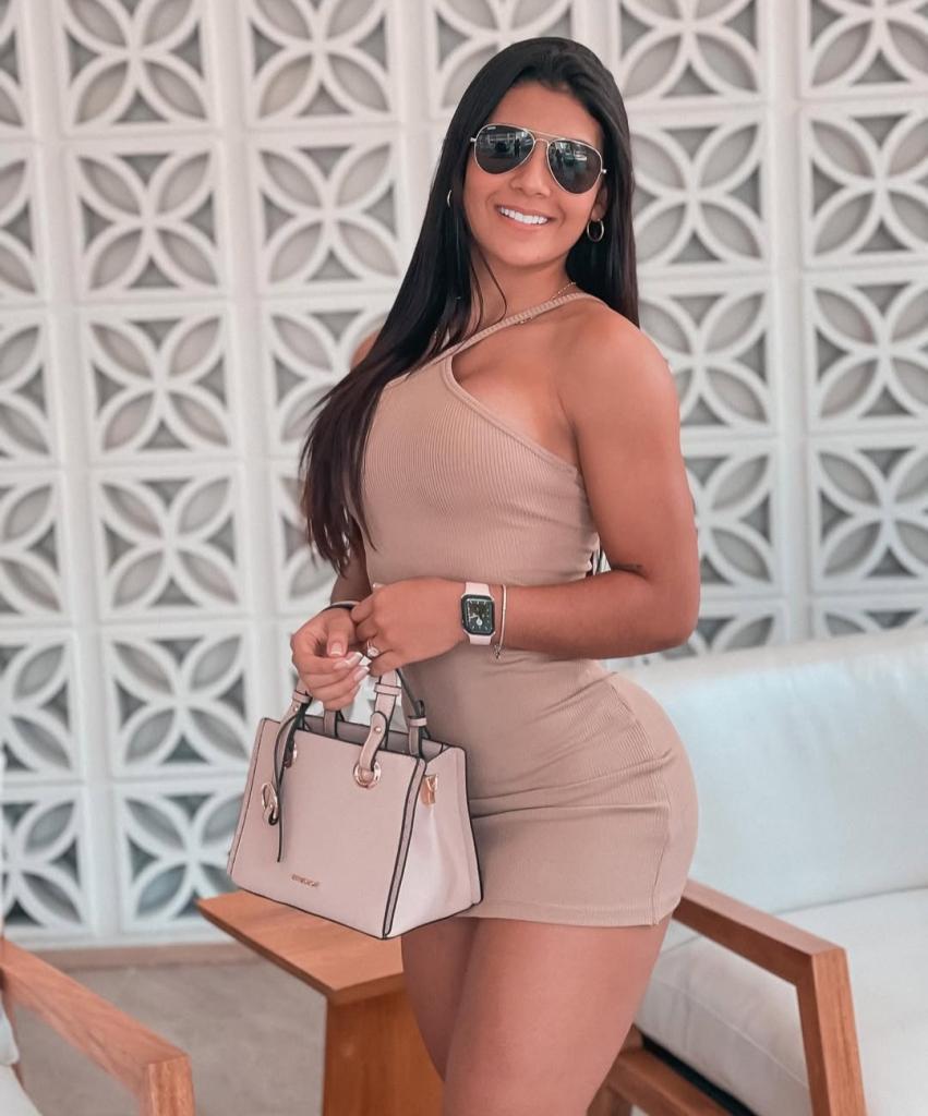 Chica busca chico en Mallorca: 