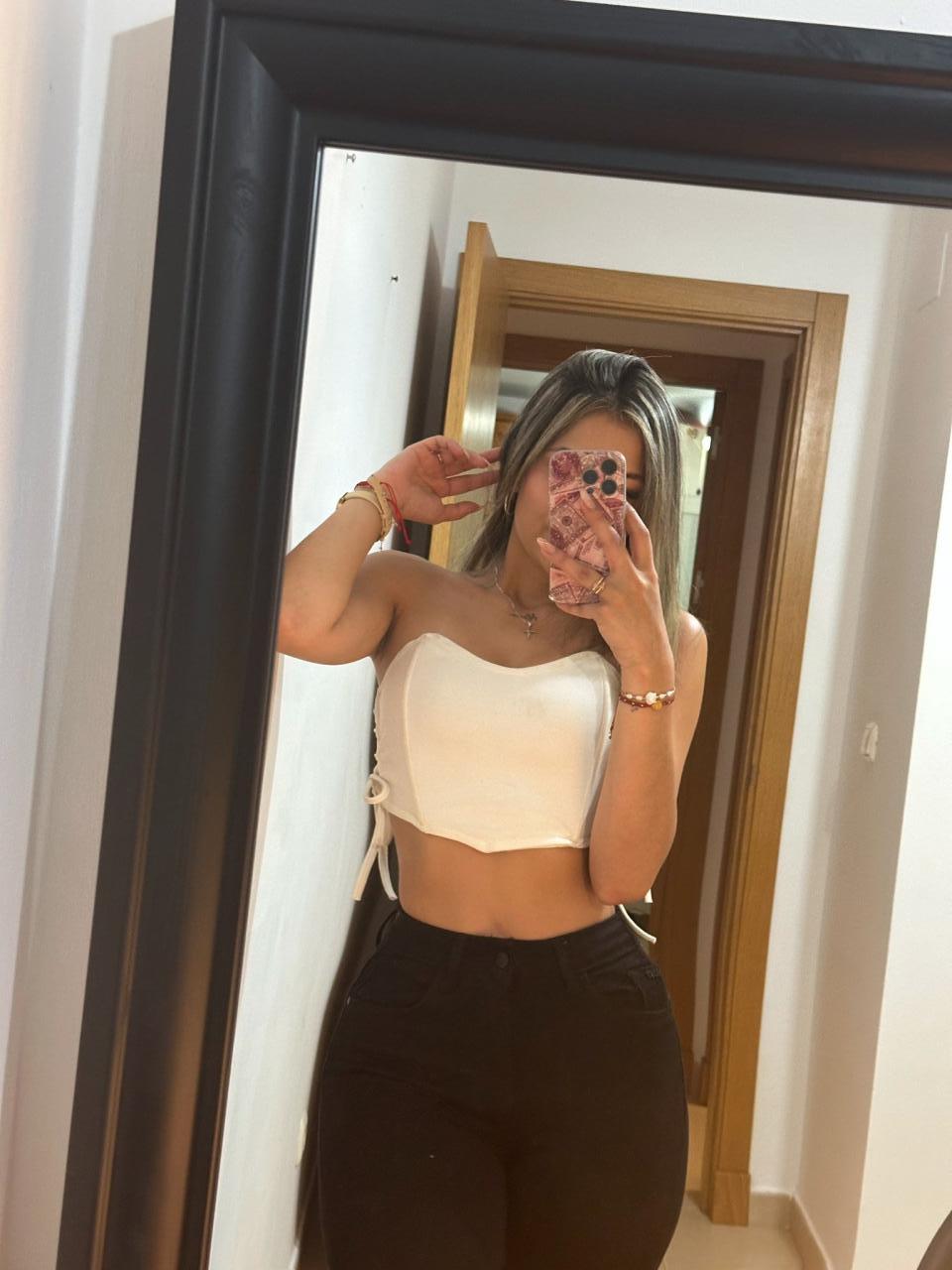 Chica busca chico en Cádiz: 