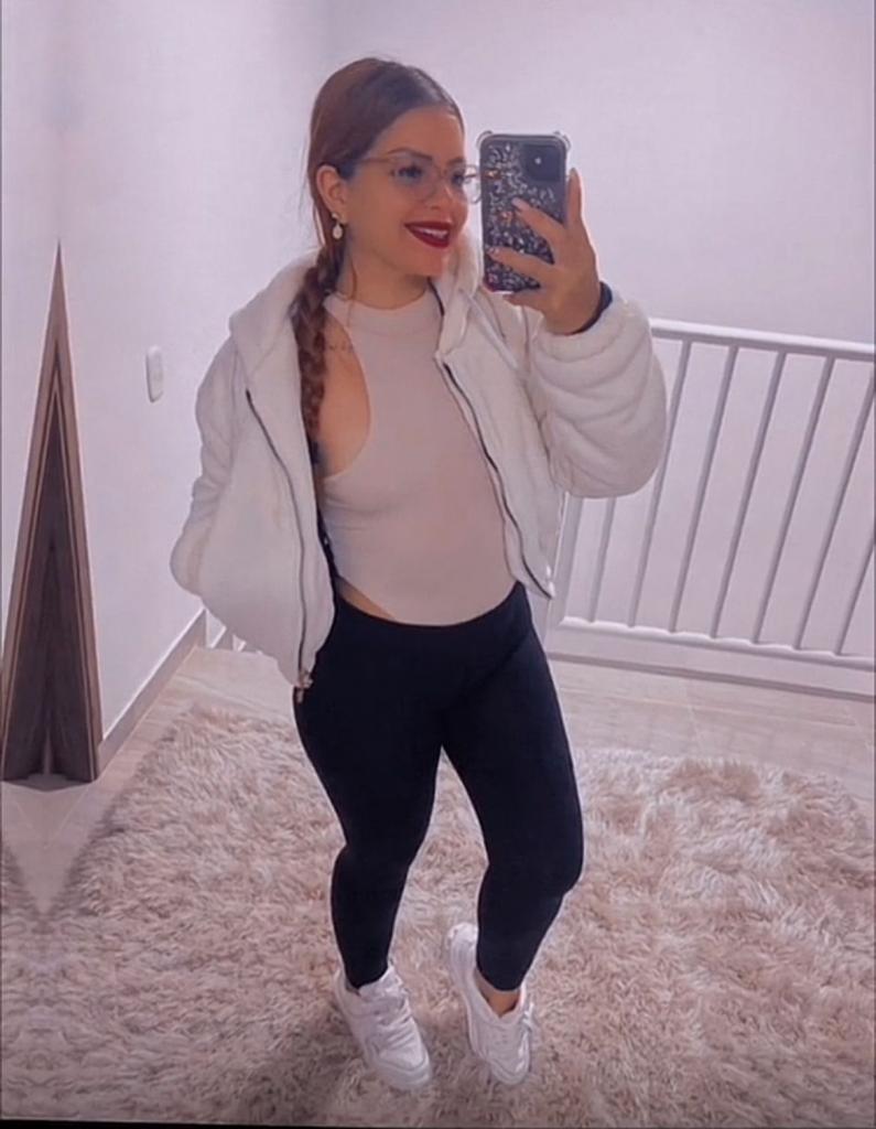 Chica busca chico en Tenerife: 