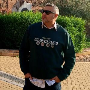 614076474: Chico busca chica en Granada