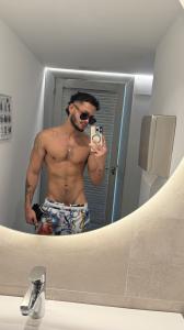 644700717: Chico busca chica en Asturias