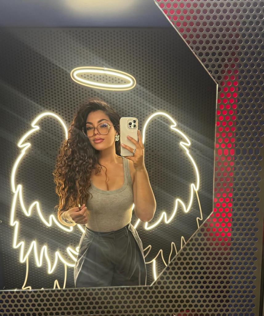 Chica busca chico en Mallorca: 