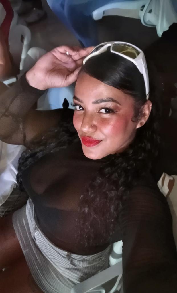 Chica busca chico en Cádiz: 