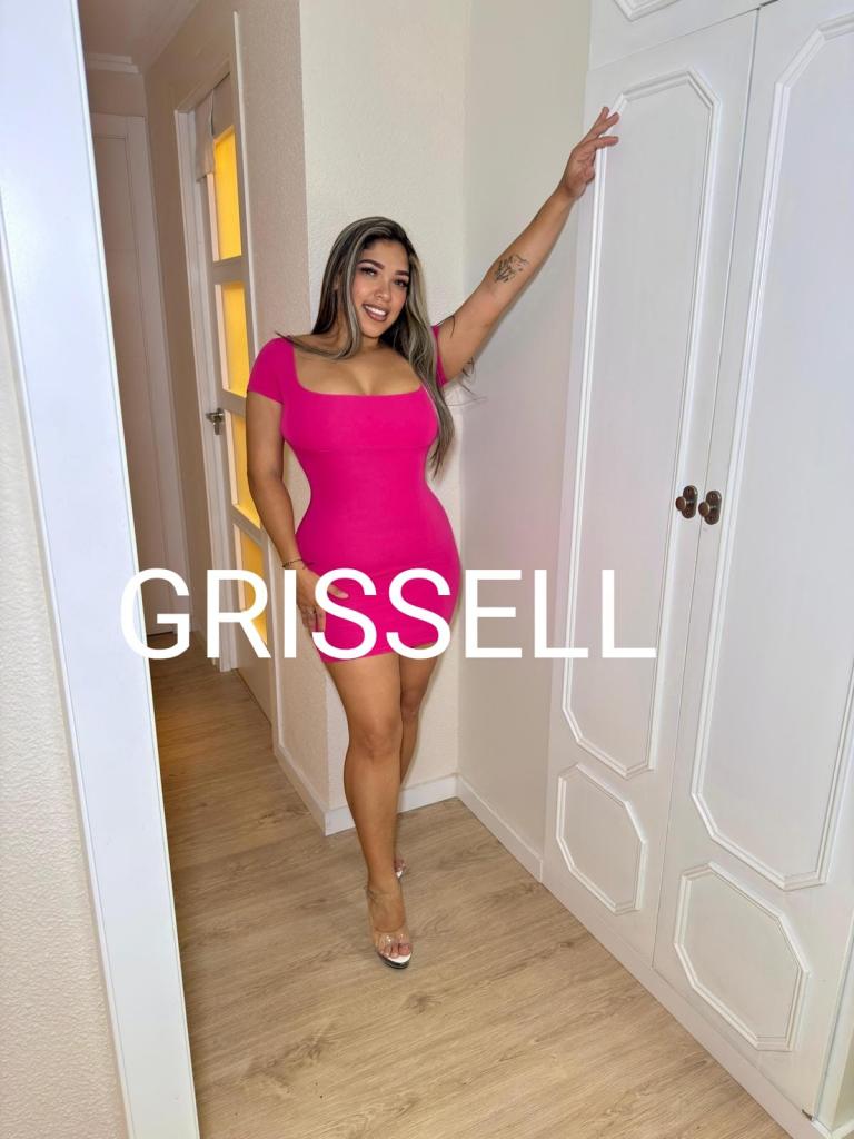 692064877: Chica busca chico en Almería