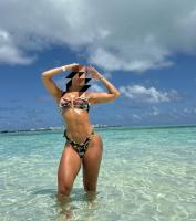 667560461: Chica busca chico en Valencia