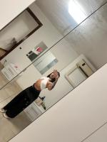 631605960: Chica busca chico en Barcelona