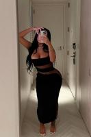 631743611: Chica busca chico en Huelva