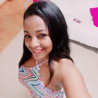 613104732: Chica busca chico en Navarra