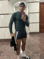 607275963: Chico busca chica en Madrid