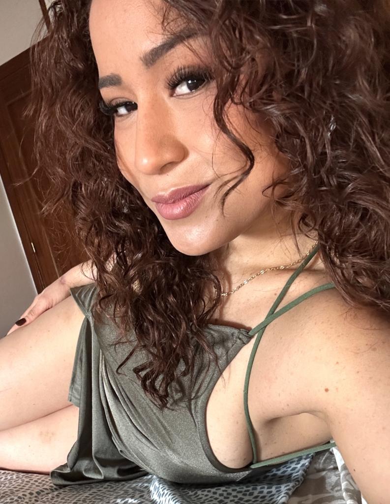 Chica busca chico en Orense: 