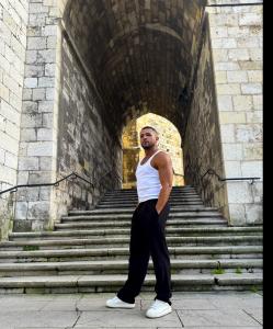 Chico busca chica en Cantabria: 