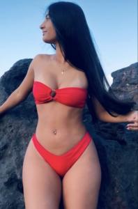 631982911: Chica busca chico en Alicante