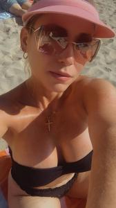 Chica busca chico en Ibiza: 