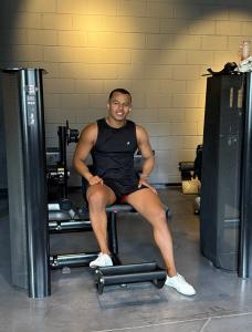 674966448: Chico busca chica en Gerona