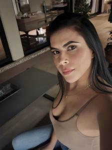 Chica busca chico en Granada: 