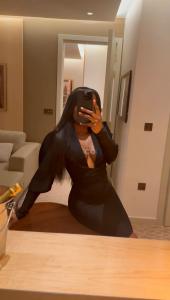 613325986: Chica busca chico en La Coruña