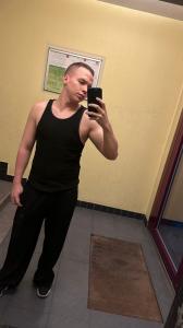 613878830: Chico busca chica en Madrid