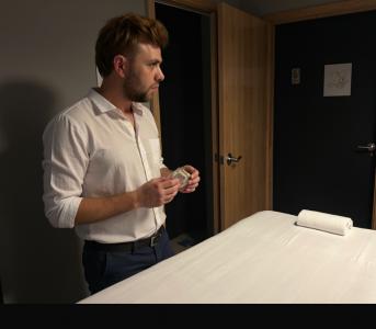 644005295: Chico busca chica en Las Palmas