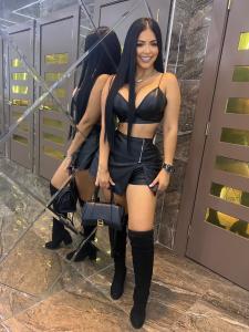 Chica busca chico en Sevilla: 