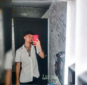 Chico busca chica en Zaragoza: 