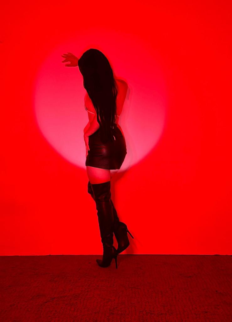 Chica busca chico en Mallorca: 