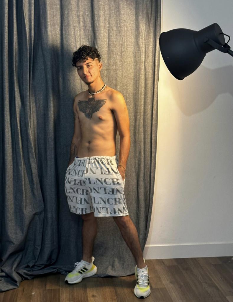 Chico busca chica en Zaragoza: 