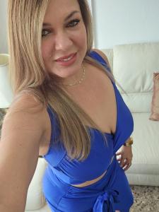 613752646: Chica busca chico en Valencia