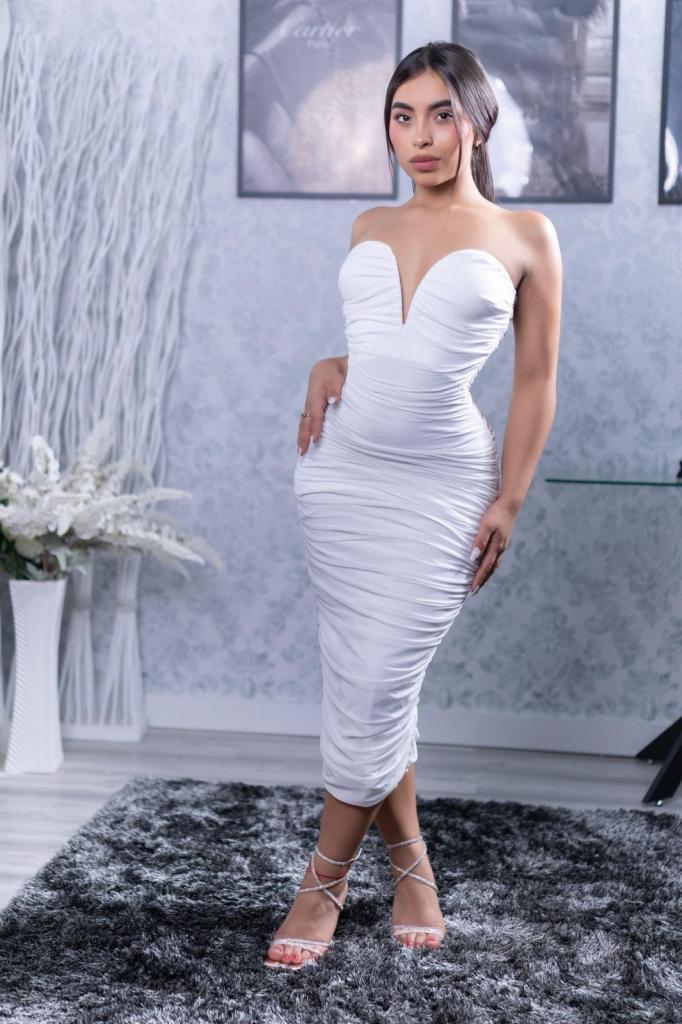 Chica busca chico en Sevilla: 