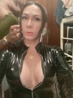 672759709: Transexual en Valencia