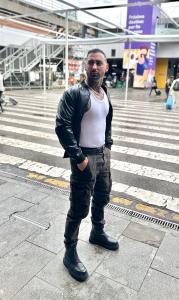 Chico busca chica en Alicante: 