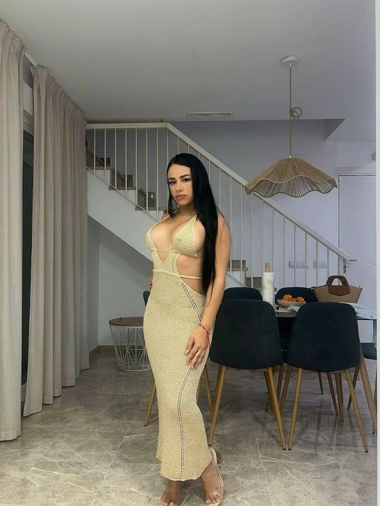 Chica busca chico en Tenerife: 