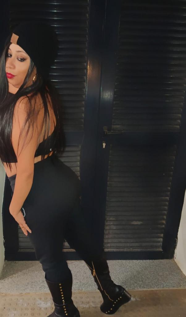 Chica busca chico en Murcia: 