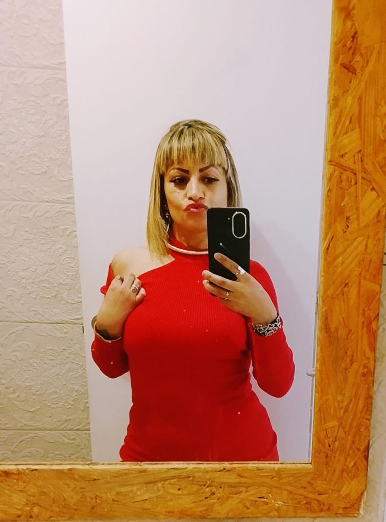 611221060: Chica busca chico en Murcia