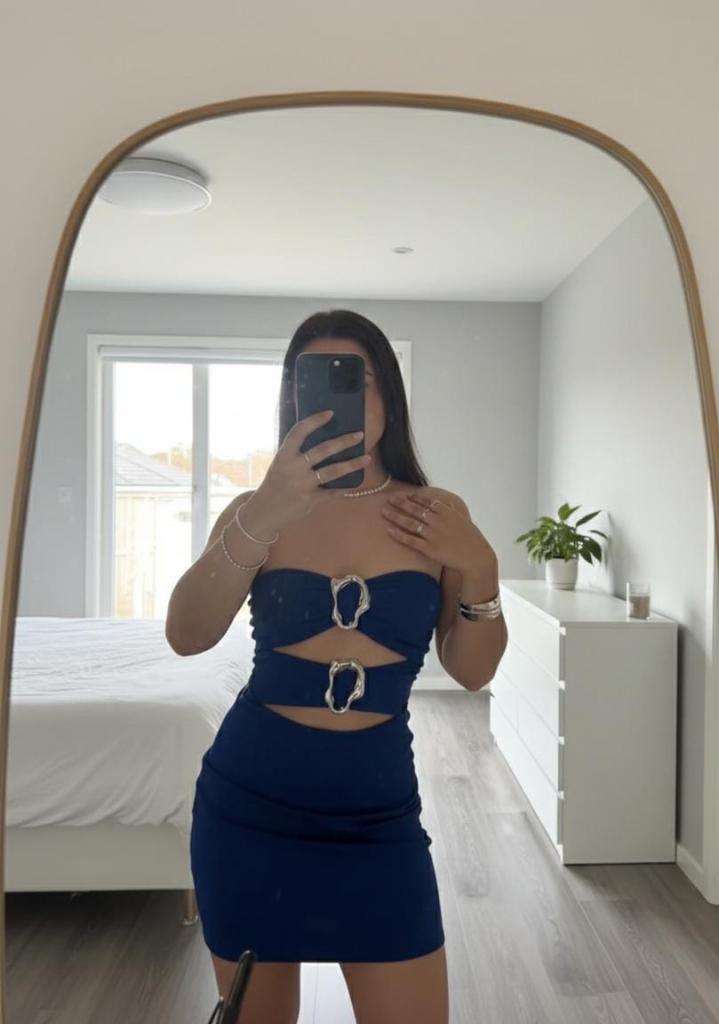 Chica busca chico en Cuenca: 